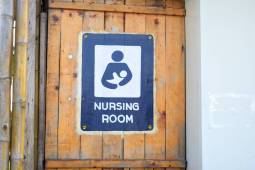 nursing room sign