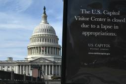 capitol closed sign